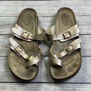 Time and Tru Rose Gold Snakeskin Pattern Adjustable Slip On Sandals